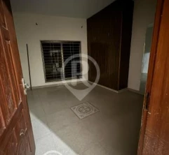 House for urgent sale