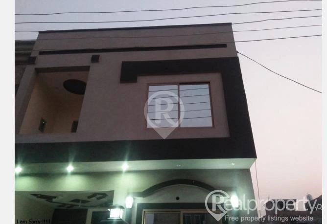 3 1/2 Marla House for Sale in C Block