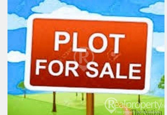 6 Marla Plot for sale, ideal location, near to market, School