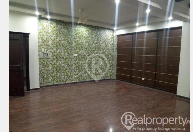 2 Bed Executive Apartment Available for Sale in Safari Villas-1, Bahria Town Rawalpindi