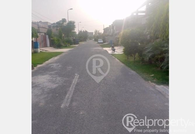 Plot For Sale in Eden city DHA Phase 8 Lahore