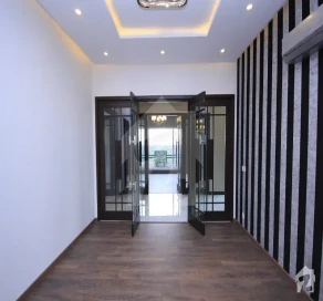 1 Kanal Most Fabulous Architectural Design Bungalow For Sale Having Solid Construction