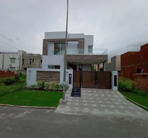 10 Marla brand new fully furnsihed house DHA P8