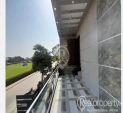 10 Marla house for sale in bahria town 