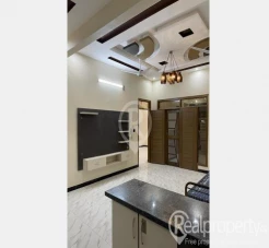 120,200,400 gulshan e kaneez fatima with all facilities 