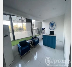 Commercial Building Available for Rent - Jail Road Lahore