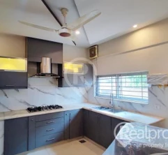 10 Marla Furnished House Corner, Main Road 