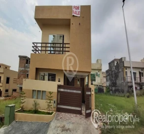 Brand new, Park face, Designed with elegance and well constructed