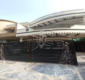 ​10 Marla house for Sale Wapda Town Lahore