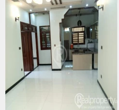 120,200,400 gulshan  e kaneez fatima with all facilities 