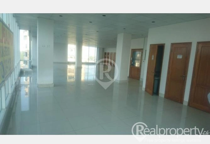 OFFICE FLOOR FOR RENT