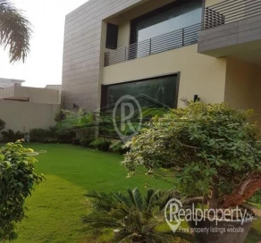 1 Kanal Semi Furnished House For Sale Model Town