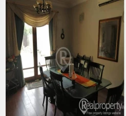 280 yards + 100 yards extra land Darakshan villa for sale DHA phase 6. Karachi 