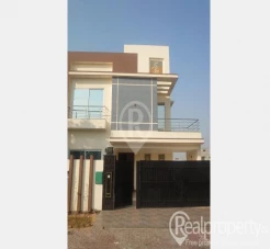 10 Marla House for Sale at Bahria Town - 523 Talha Block, Lahore