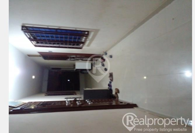 4 bed room lawn kitchen flat for sale in gizri pnt colony 