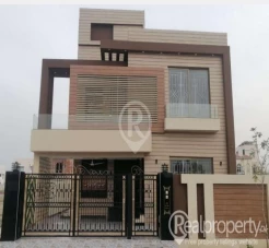 House for sale in Bahria Town Lahore