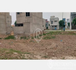 5 marla plot for sale