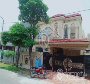 10 Marla Brand New Spanish House for Sale in Air Avenue Phase 8 