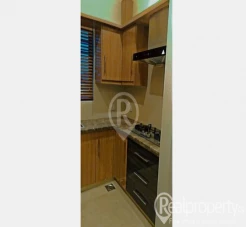 2 bed Apartment for Rent zoo facing 