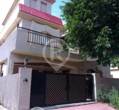 RARE OPPORTUNITY, INVESTOR DELIGHT OR SELF OCCUPANCY IN ONE PORTION AND RENTAL INCOME FROM OTHER PORTION IN SECTOR C1  BAHRIA ENCLAVE More details below