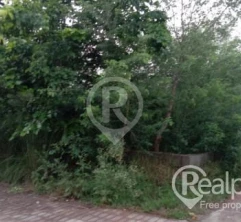 10 Marla Corner Square Plot on 40 ft Road